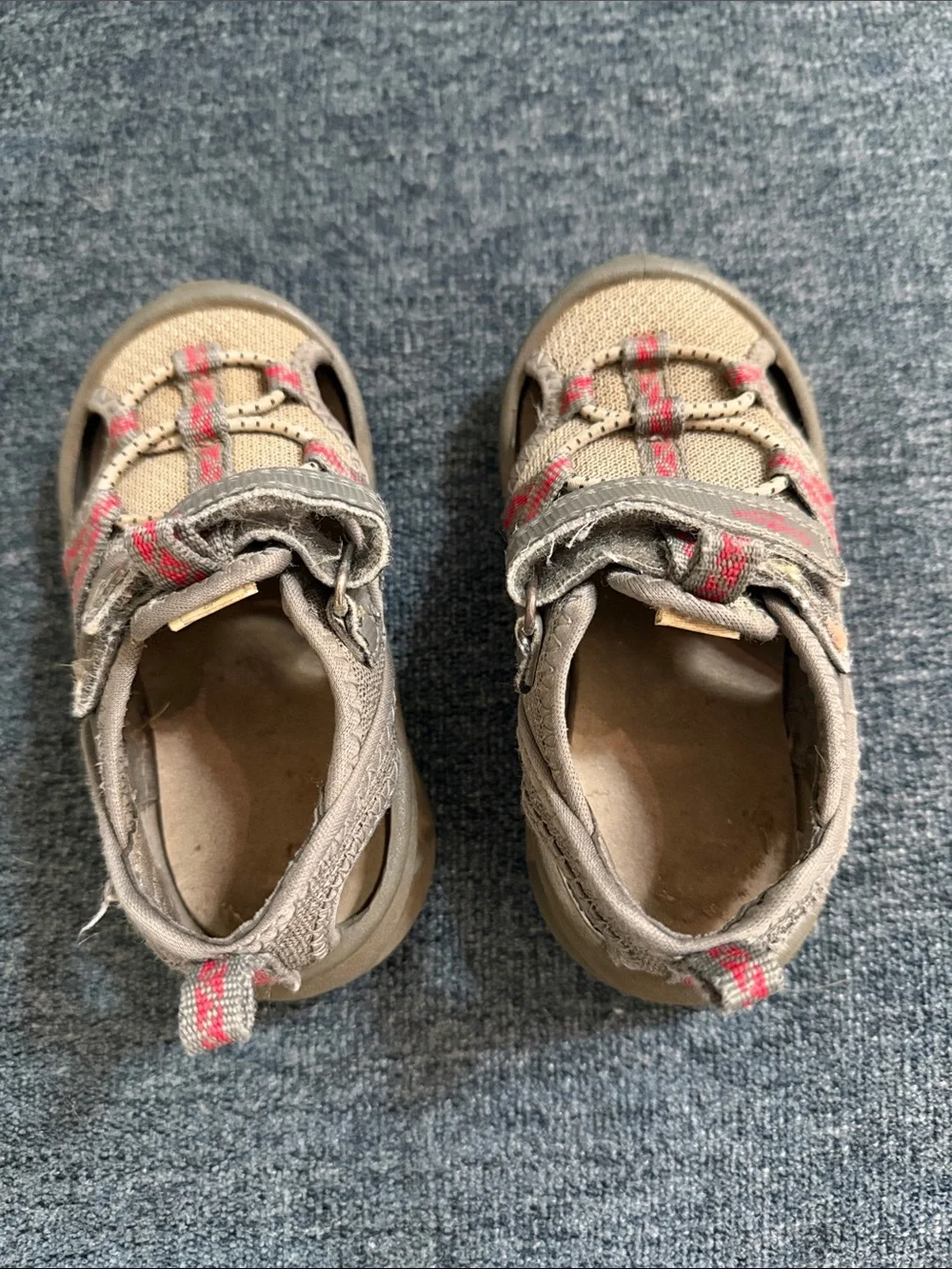 OshKosh B'gosh Tan and Red Kids Sandals